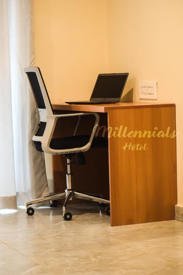 Millennials Hotel Anekal Ngoại thất bức ảnh