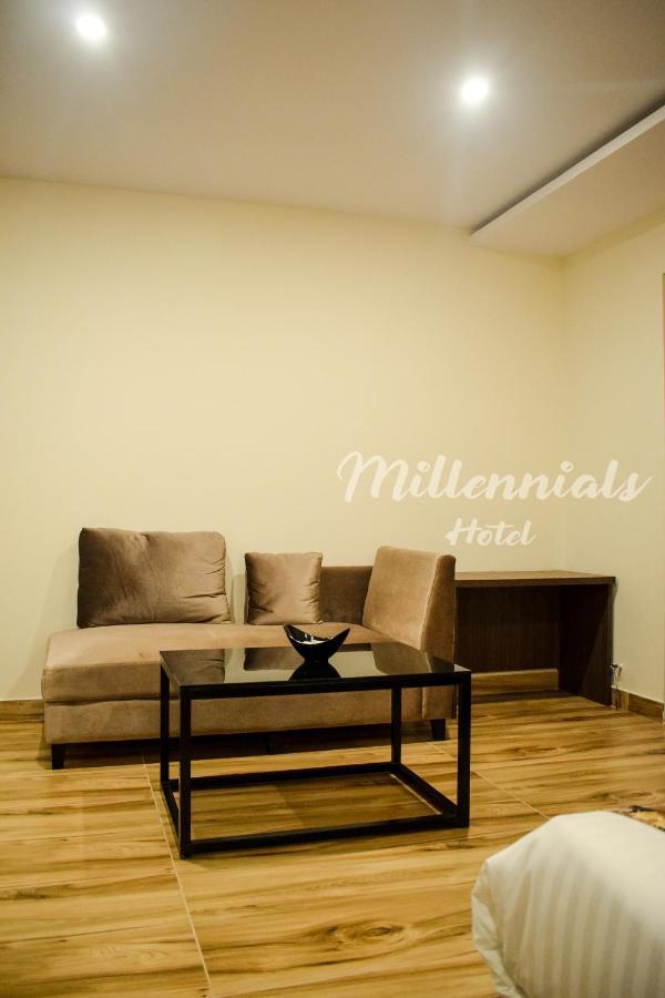 Millennials Hotel Anekal Ngoại thất bức ảnh